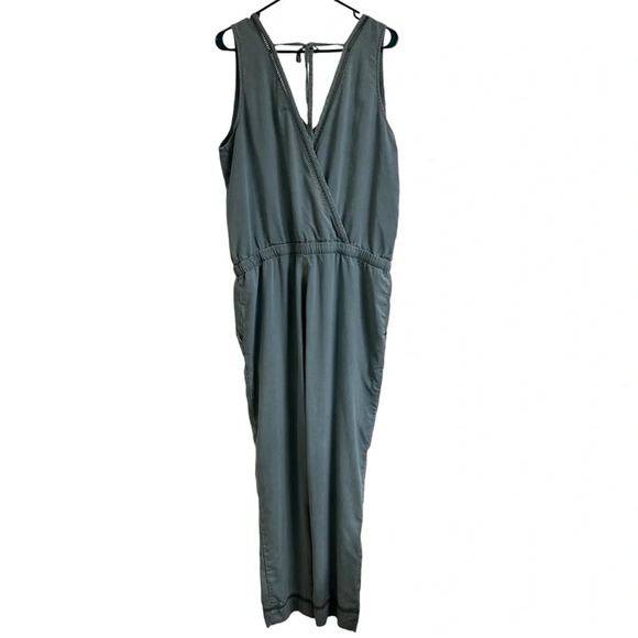Anthropologie Cloth & Stone Juliana Jumper Sage Green Cropped Jumpsuit Womens Lg - Picture 3 of 16